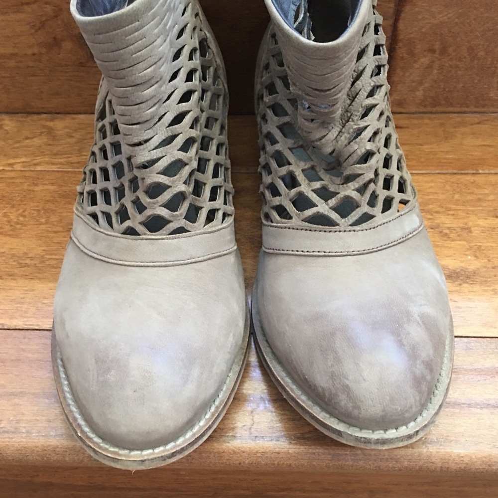 Rebels Booties - image 4